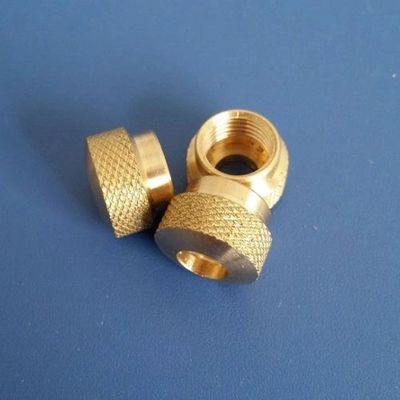 Capacités du matériau en aluminium 5 axes Partie de tournage CNC de précision pour l'usinage au laser