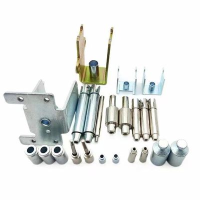 Tourner et fraisage CNC de haute précision pour profil d'extrusion de dissipateur thermique de métaux durcis