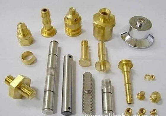 Processus de fraisage de tour CNC de précision en aluminium en laiton en acier inoxydable Parties métalliques