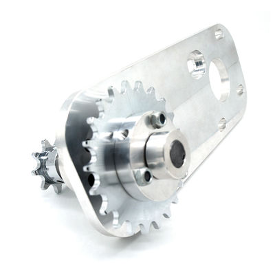 Machine à tourner CNC pour le tournement et le fraisage CNC de précision