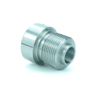 Équipement de tourne-disque CNC pour tourner des pièces en aluminium, boîtier d'extrusion anodisé