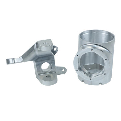 Matériau en acier inoxydable Parties automatiques CNC de haute précision pour le service d'usinage OEM