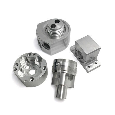 Micro-usinage en acier inoxydable Fabrication sur mesure de tôles métalliques par tourneuse CNC