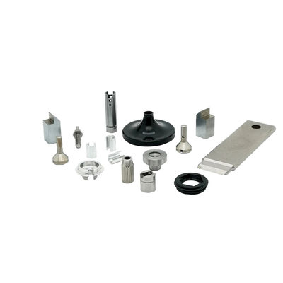 Parties de rechange composites pour OEM compétitifs
