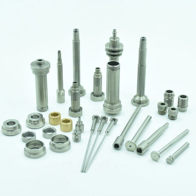 Tolérance 0,01-/-0,005 mm Machine de tournage CNC pour la production de pièces métalliques personnalisées en aluminium